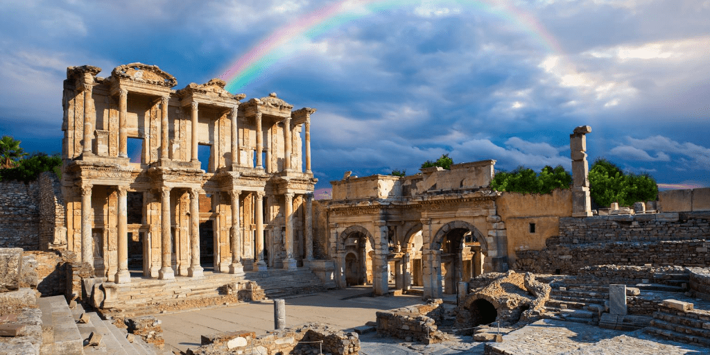 The ruins at Ephesus |Best Turkey Holiday Destinations